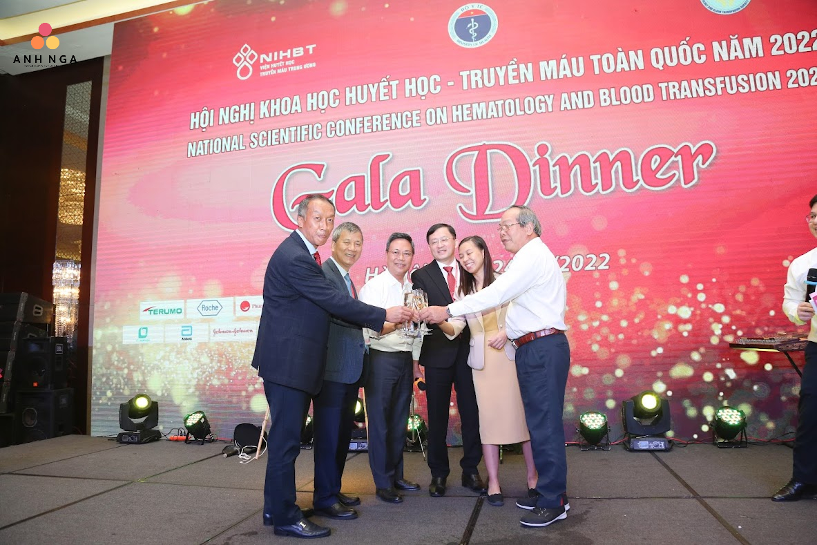 Gala dinner để gây quỹ thiện nguyện