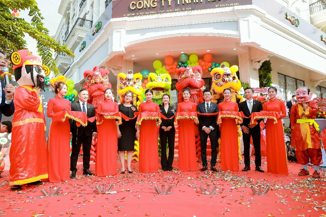 Một buổi khai trương suôn sẻ tạo ra sinh khí tích cực