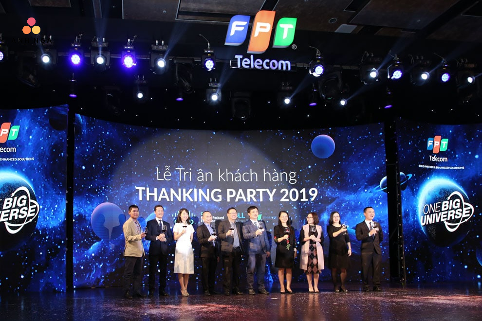 Dạ tiệc gala tri ân