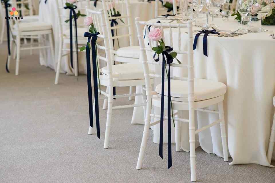 Cho thuê ghế Tiffany đám cưới