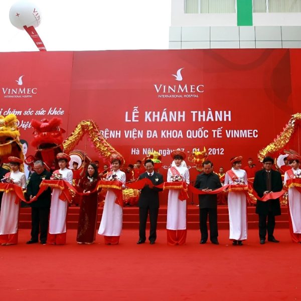 Lễ cắt băng khánh thành là gì?